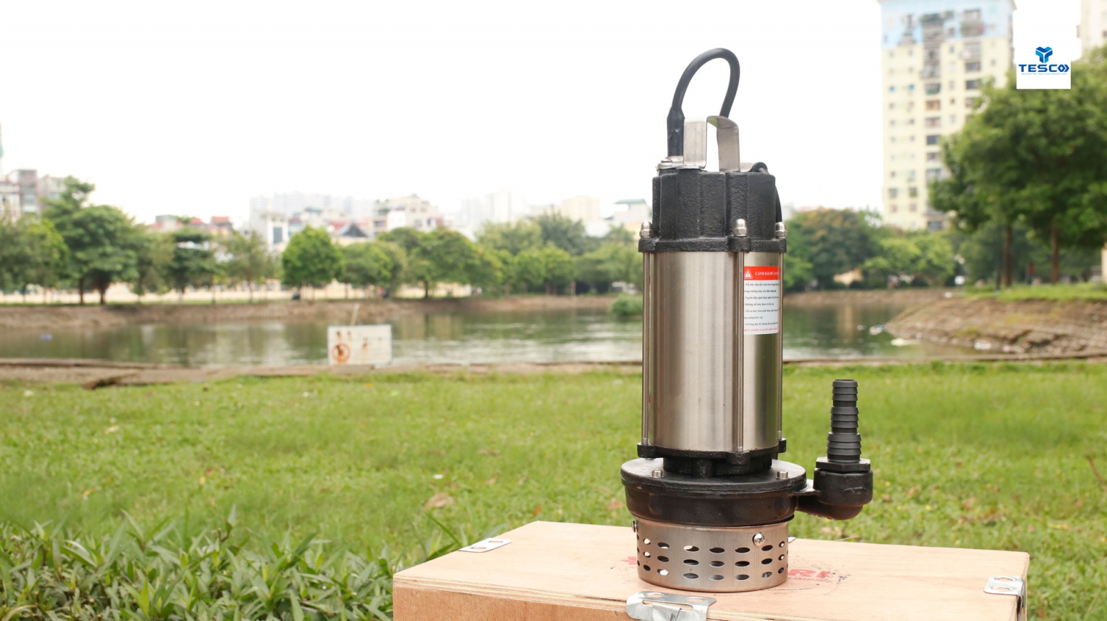 Làm sao để kiểm tra và duy trì hiệu suất của máy bơm chìm?