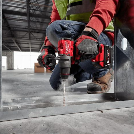 Cách kiểm tra máy Milwaukee chính hãng?